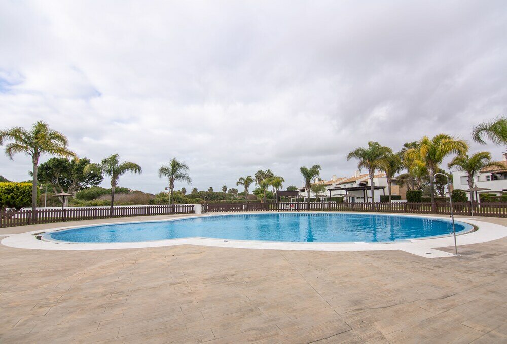 Фото Golf & Beach Costa Ballena Apartment