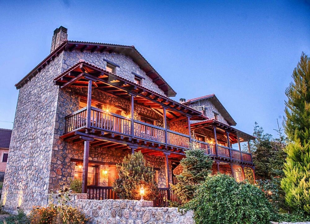 Фото Pera Alonia Guest House