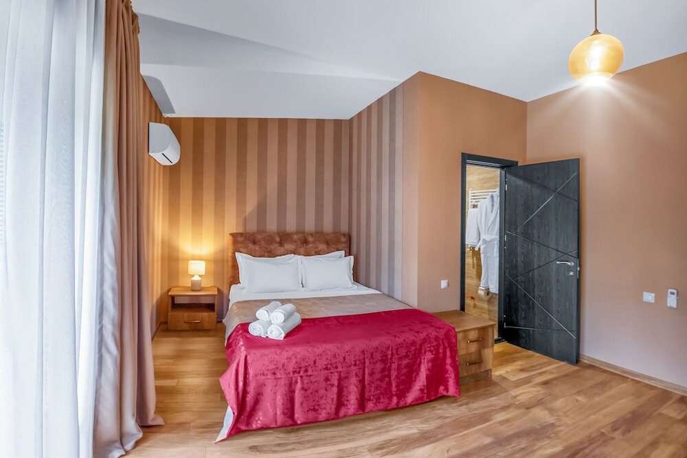 Фото Dzvel Ubanshi