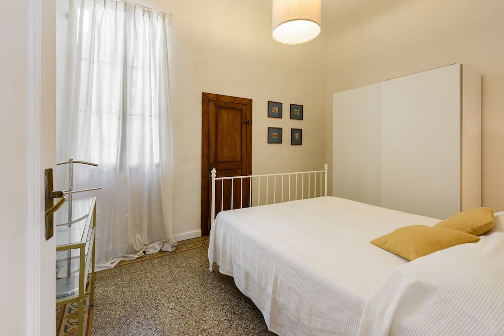 Фото Classic Romana