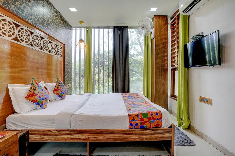 Фото Fabhotel Vardhan House