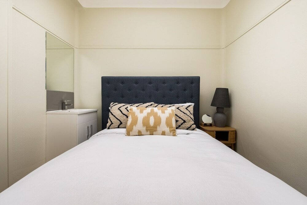 Фото The West End Penthouse - 4bdr Fitzrovia Penthouse with Spectacular Views