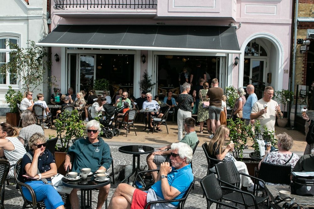 Фото City Harbour House