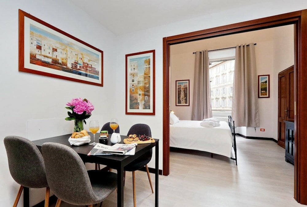 Фото Cavour Square Apartment