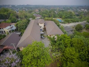 Апартаменты Banlanna Hotel Lampang