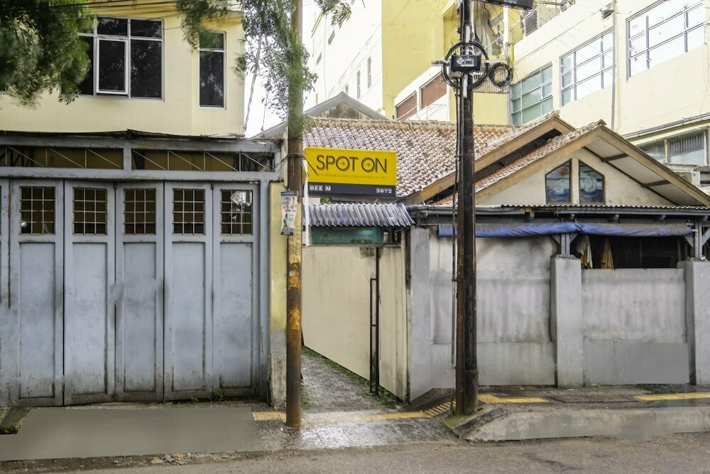Hotel Sopt On 2672 Bee M Near Rsia Kota Bandung, Bandung, photo