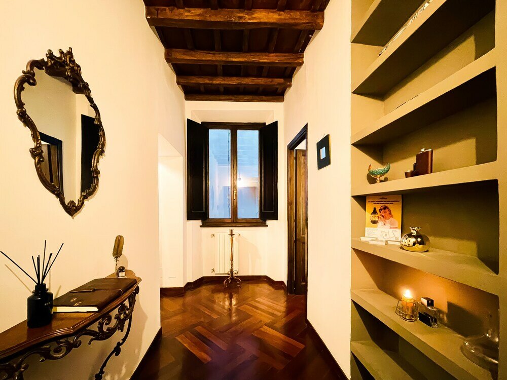 Фото Trevi Fountain Stylish Guesthouse