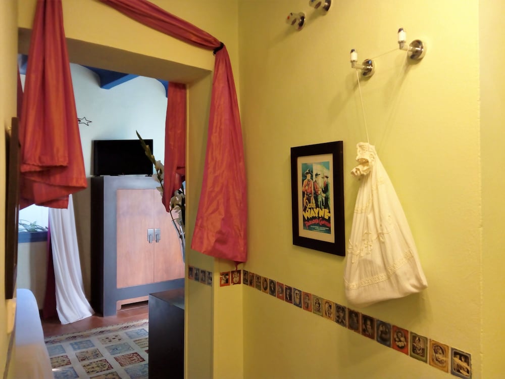 Фото Hotel Utopía