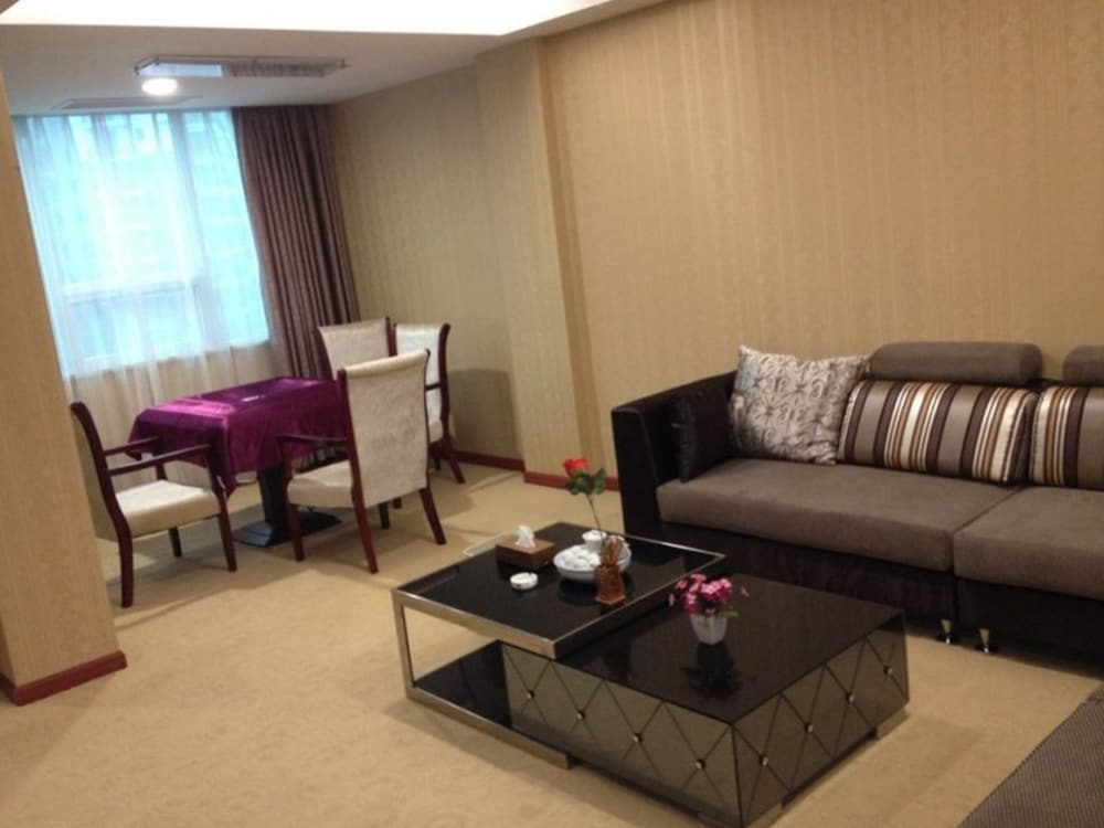 Фото GreenTree Inn Meizhou Meijiang District Wanda Plaza Hotel