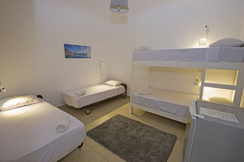 Фото Lilly apartments