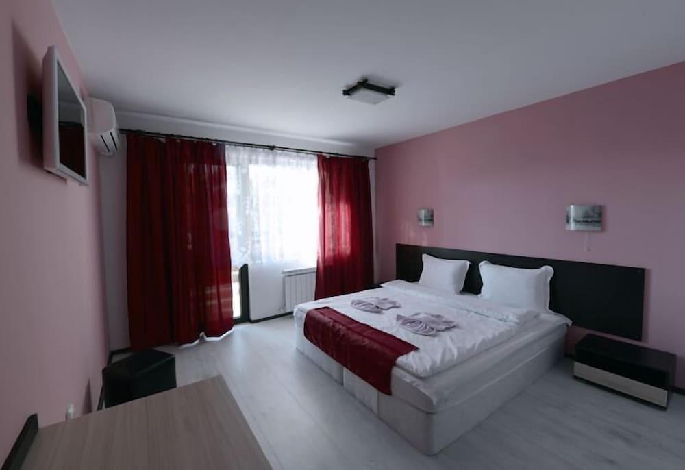 Фото Kompleks Kralsko Selo