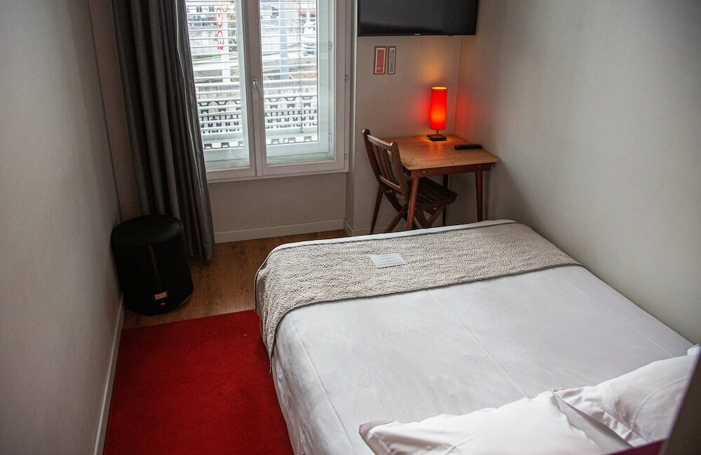 Фото Hotelo Lyon Charité