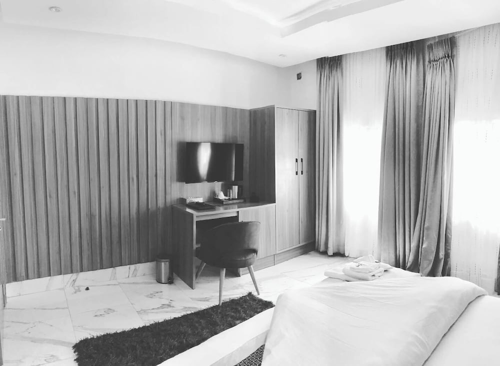 Фото Hotel by Luxury L'auberge