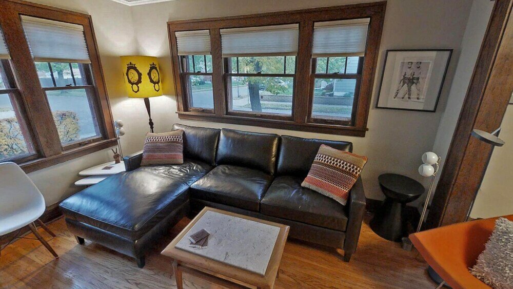 Фото Longfellow Chic