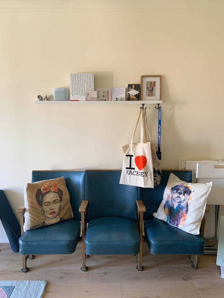 Фото Tranquil 1 Bedroom Apartment With River View