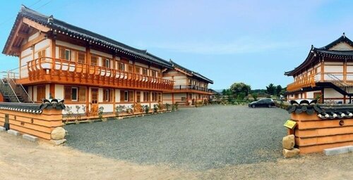 Гостиница Gyeongju Ran Hanok в Кенсан-Пукто