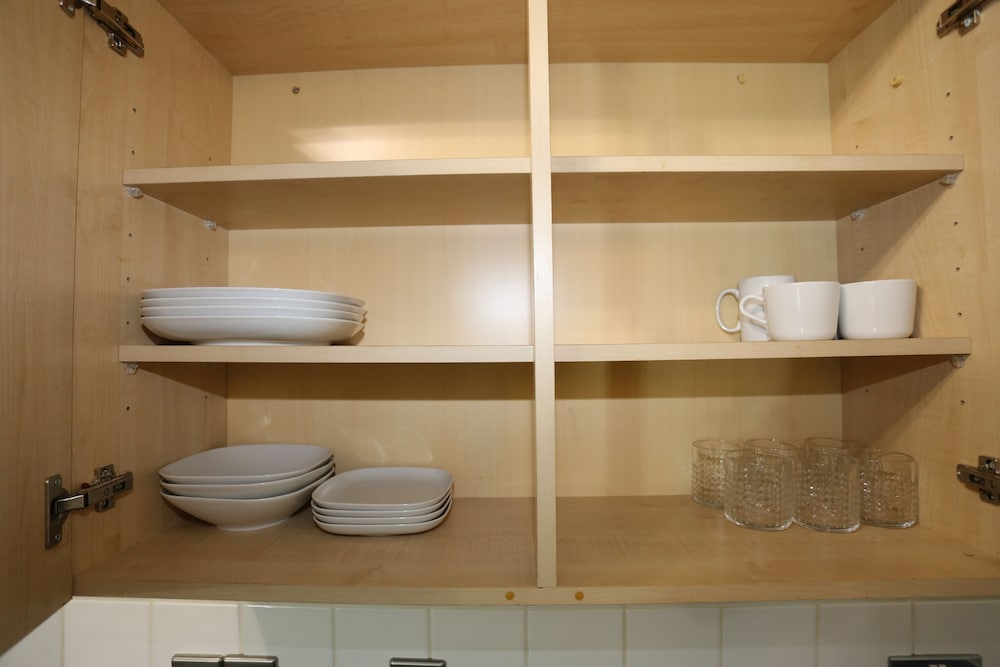 Фото Beautiful 2 beds Woolwich Central Apt