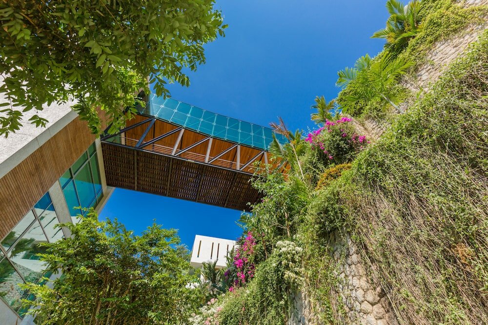 Фото Wyndham Grand Phuket Kalim Bay