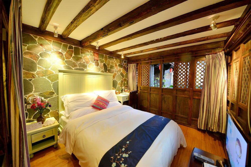 Фото Lijiang Shuhe Youyiju Private Club