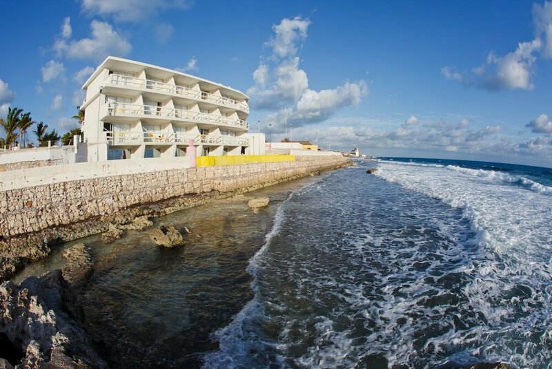 Гостиница Rocamar Hotel Panoramico Isla Mujeres