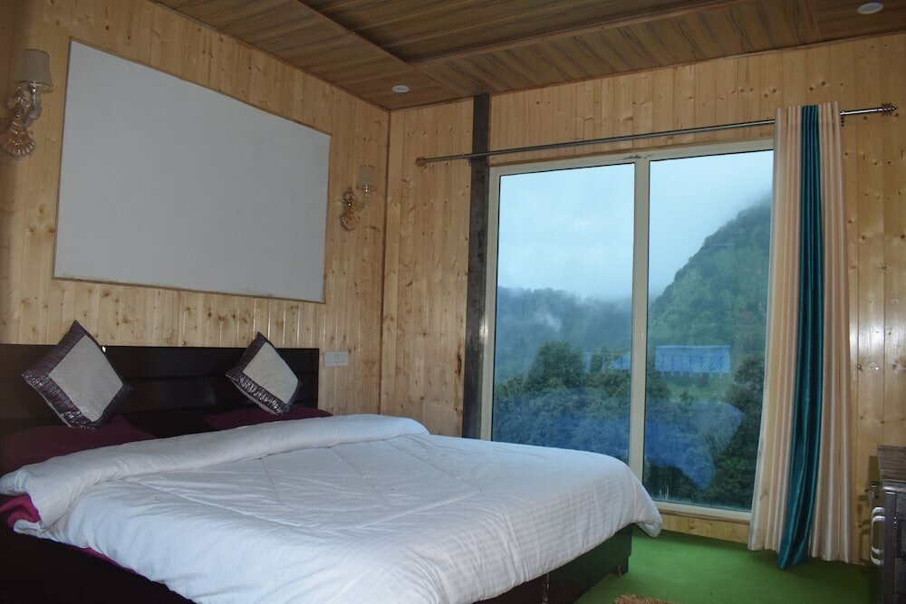 Фото Chopta Himrab Resort