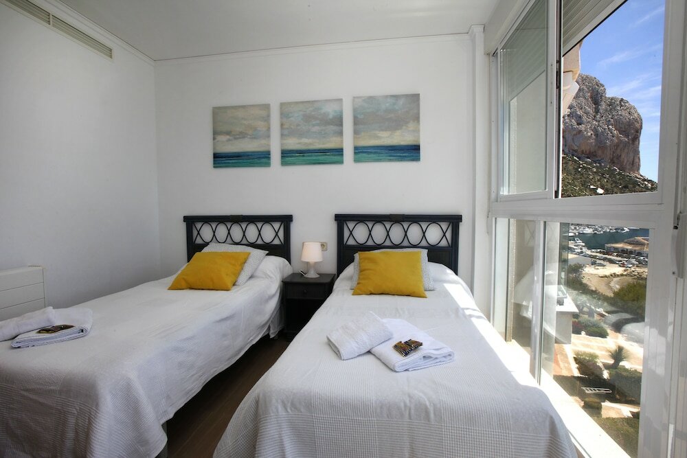 Фото Exclusive Frontline Apt. in Luxury Residence