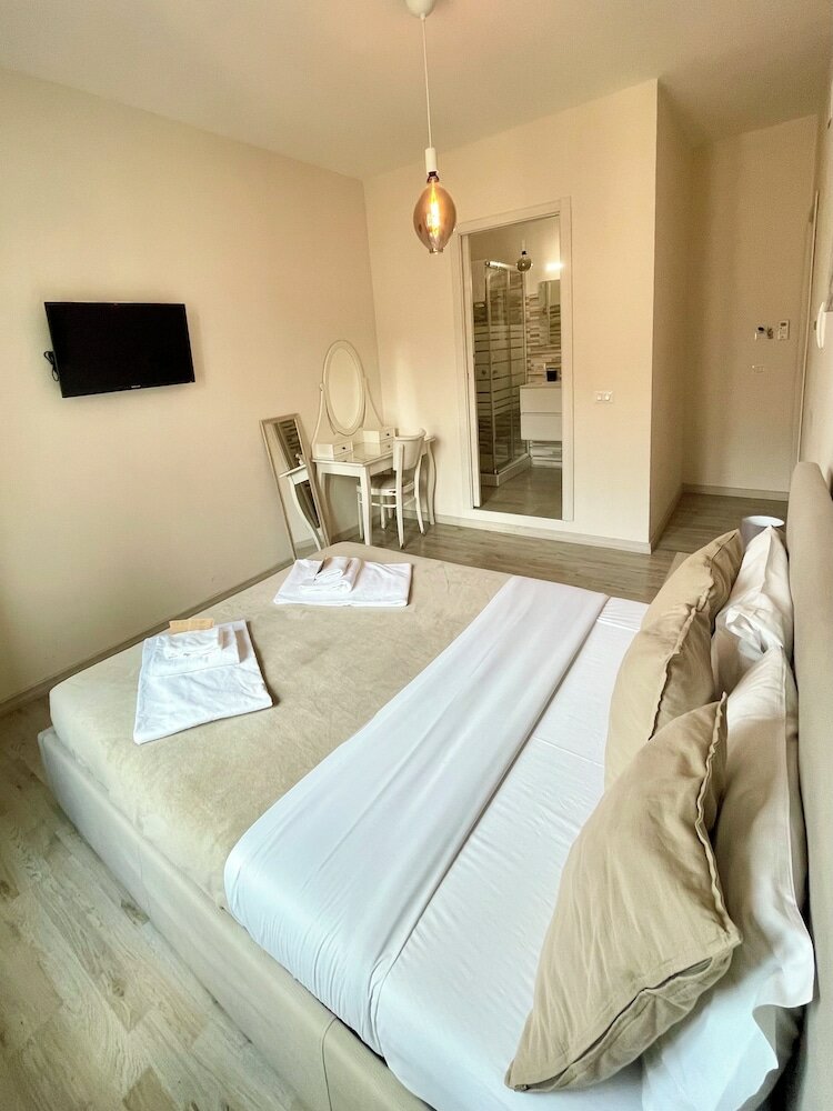 Фото San Pietro Rooms 84