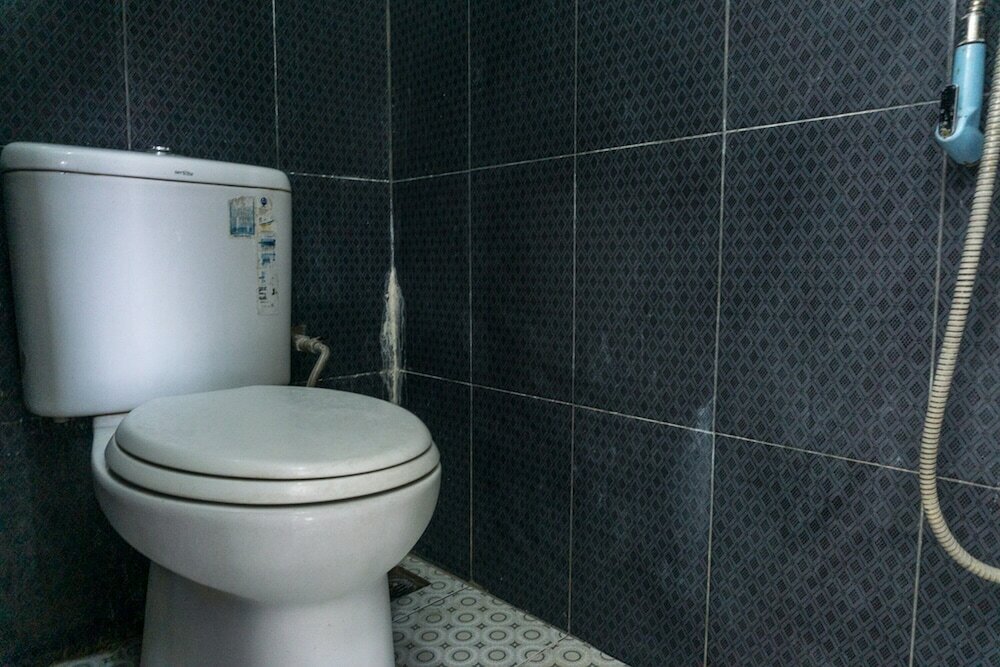 Фото RedDoorz @ Wr Supratman Pacitan