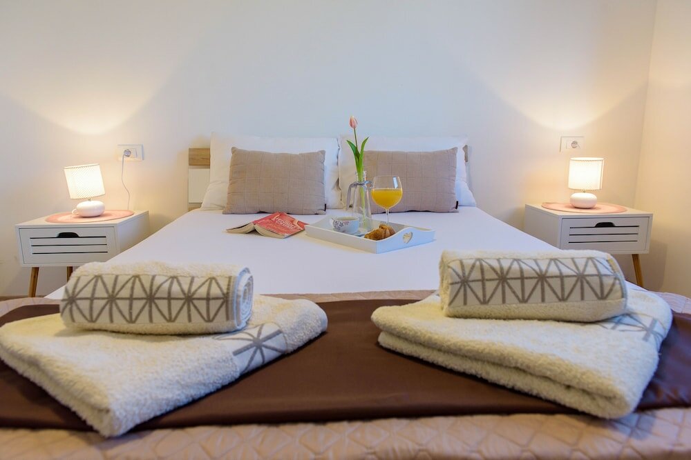 Фото Idyllic country house Aprilis