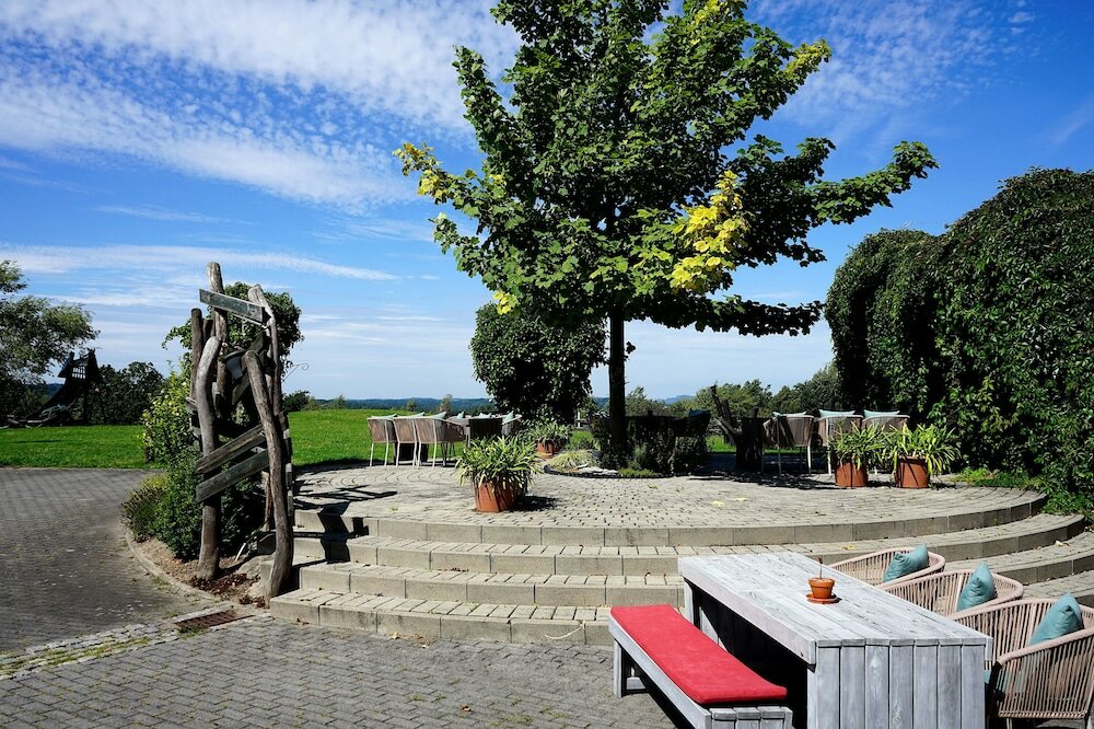 Фото Hotel und Restaurant Hainberg Ug