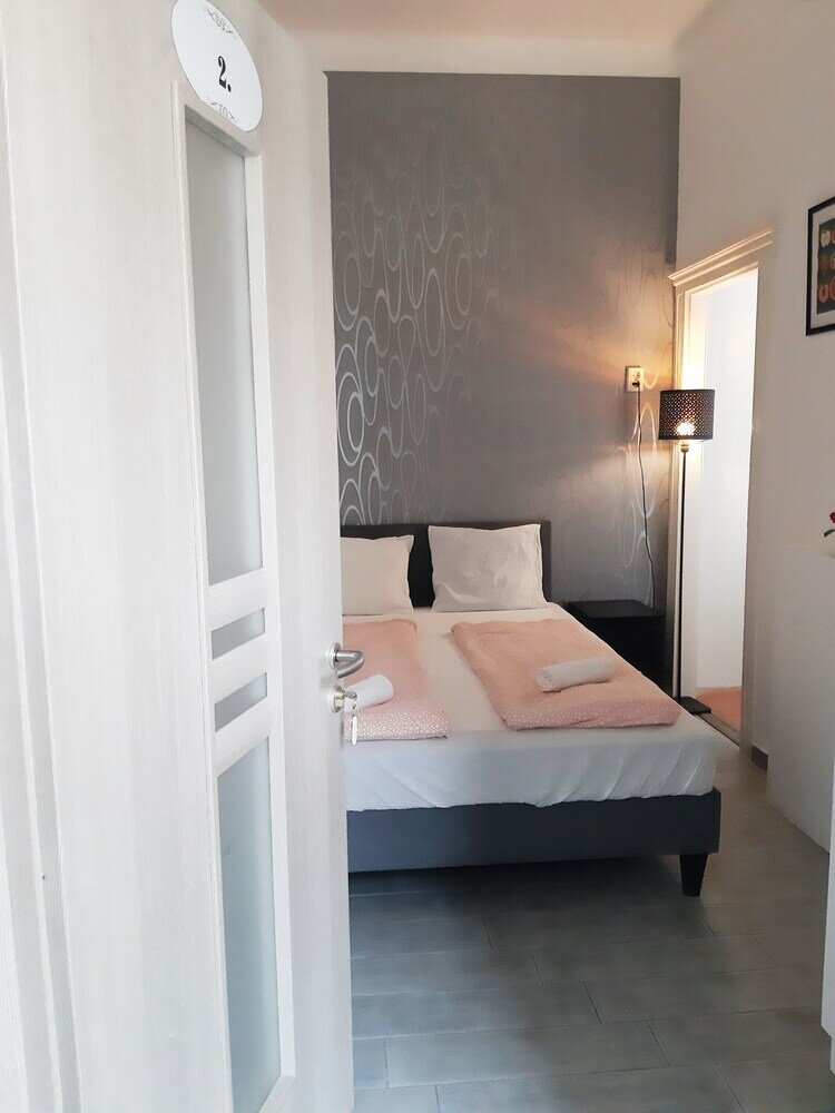 Фото Mia Casa Apartment