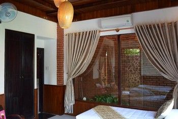 Фото Viet House Homestay