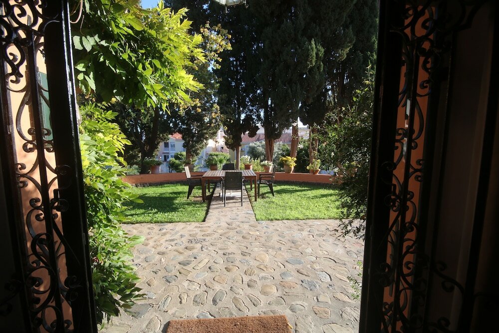 Фото Rent&Dream Villa Malaga Manila