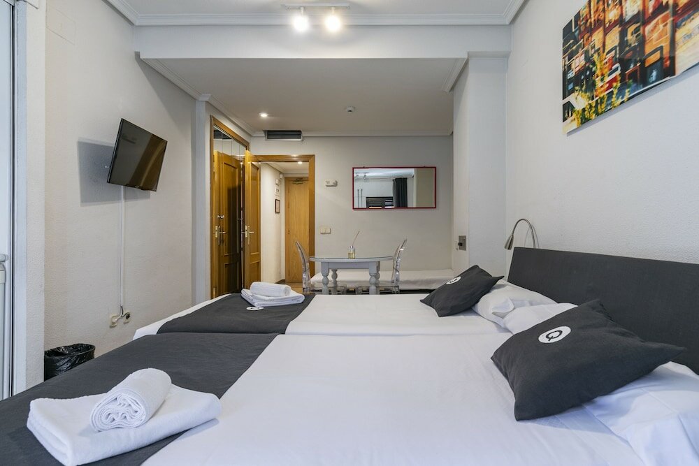 Фото Apartahotel Quo Eraso