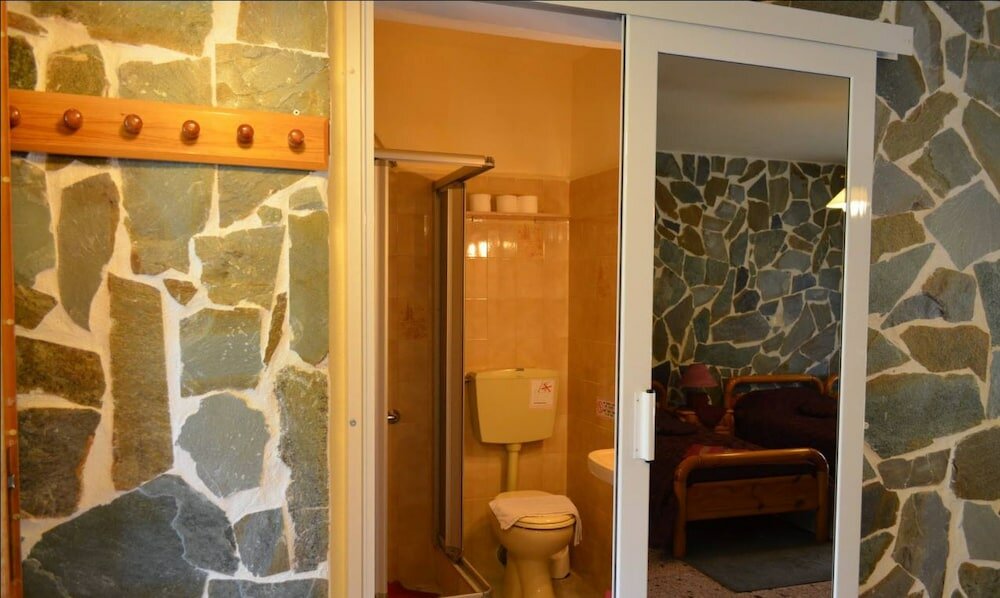 Фото Apartments Zoumperi