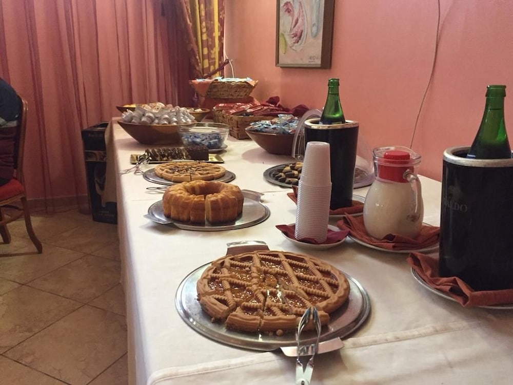 Фото Belvedere Club Hotel