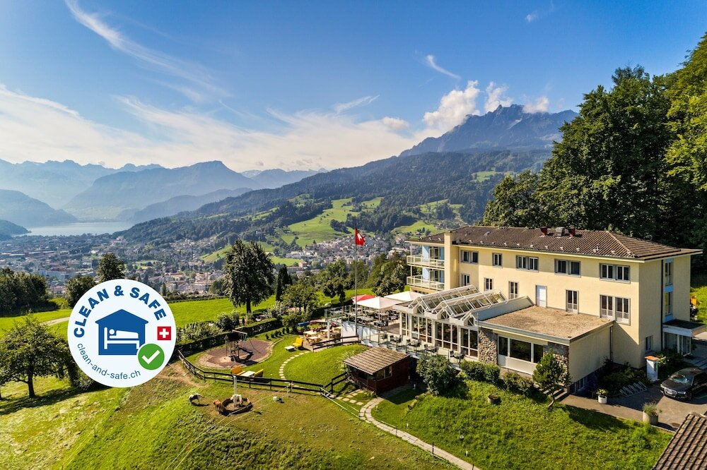 Фото Hotel Sonnenberg