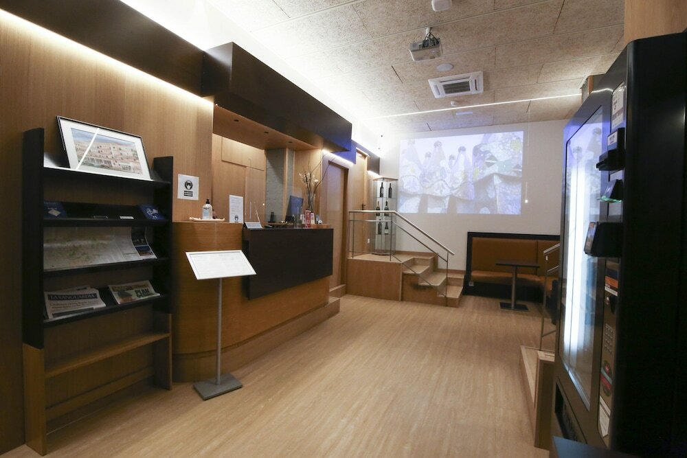 Фото Hotel Esplugues