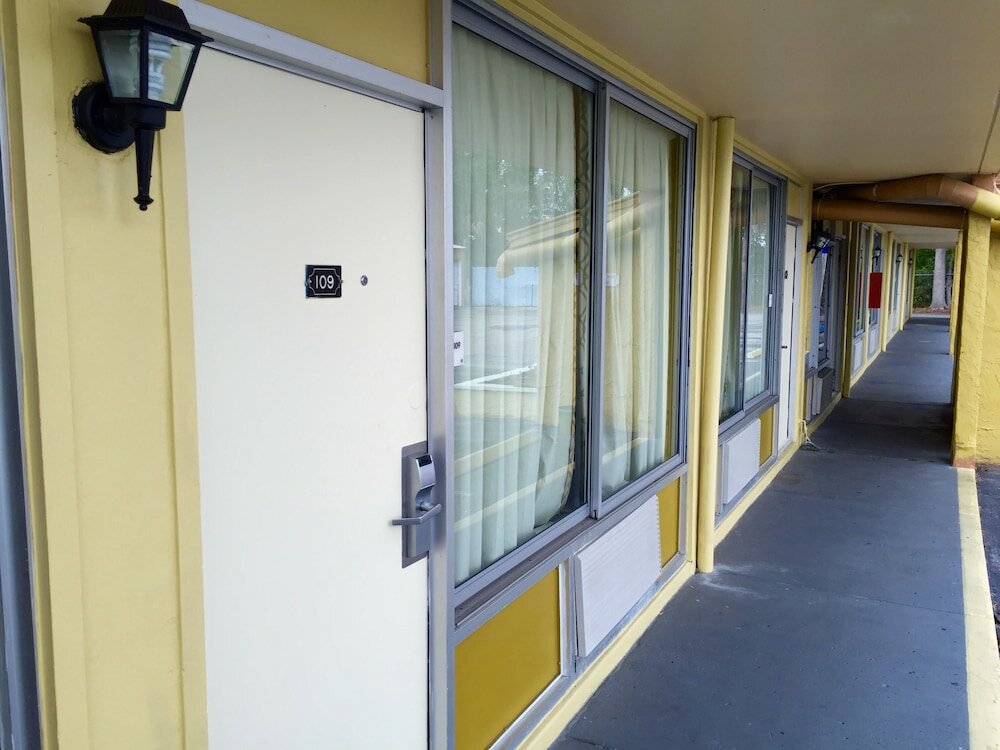 Фото Rodeway Inn