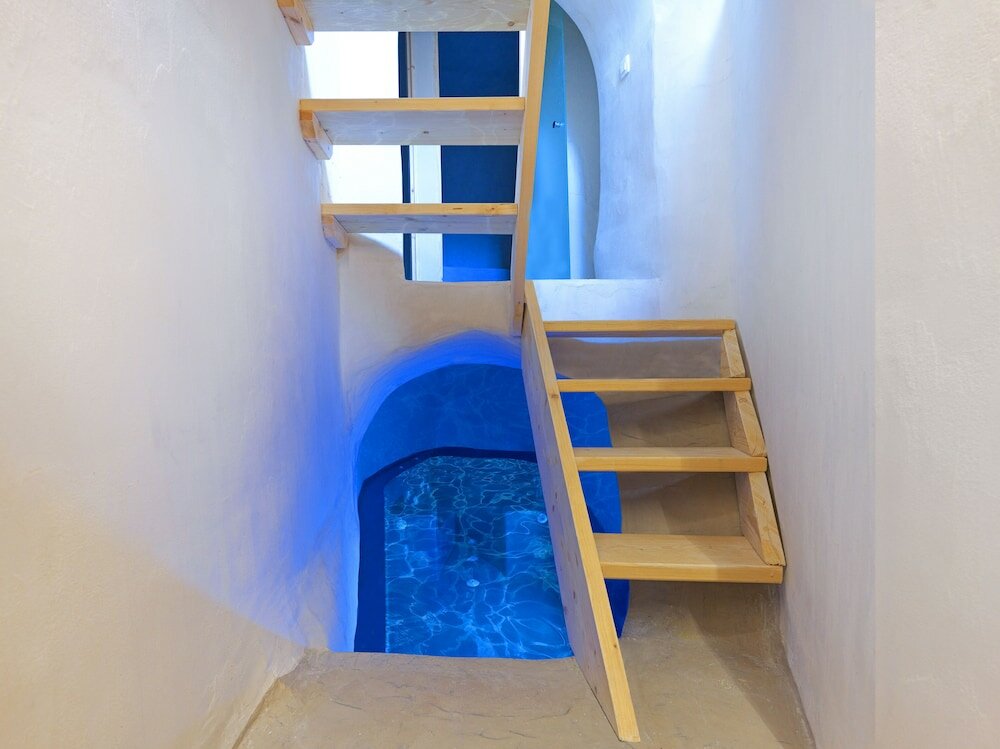 Фото Secret Gem Suites