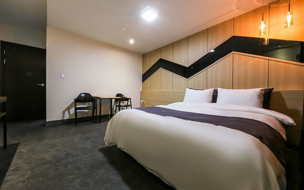 Фото Daejeon Look