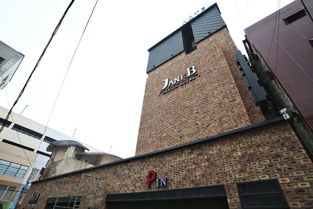 Фото Suwon Jani B