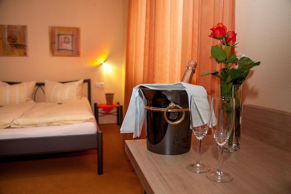 Фото Sporthotel Öhringen