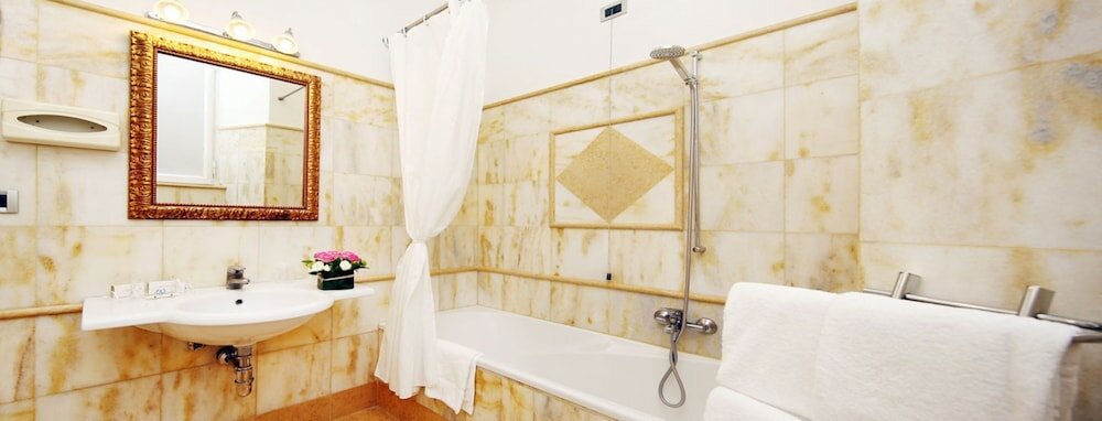 Фото Hotel Traiano
