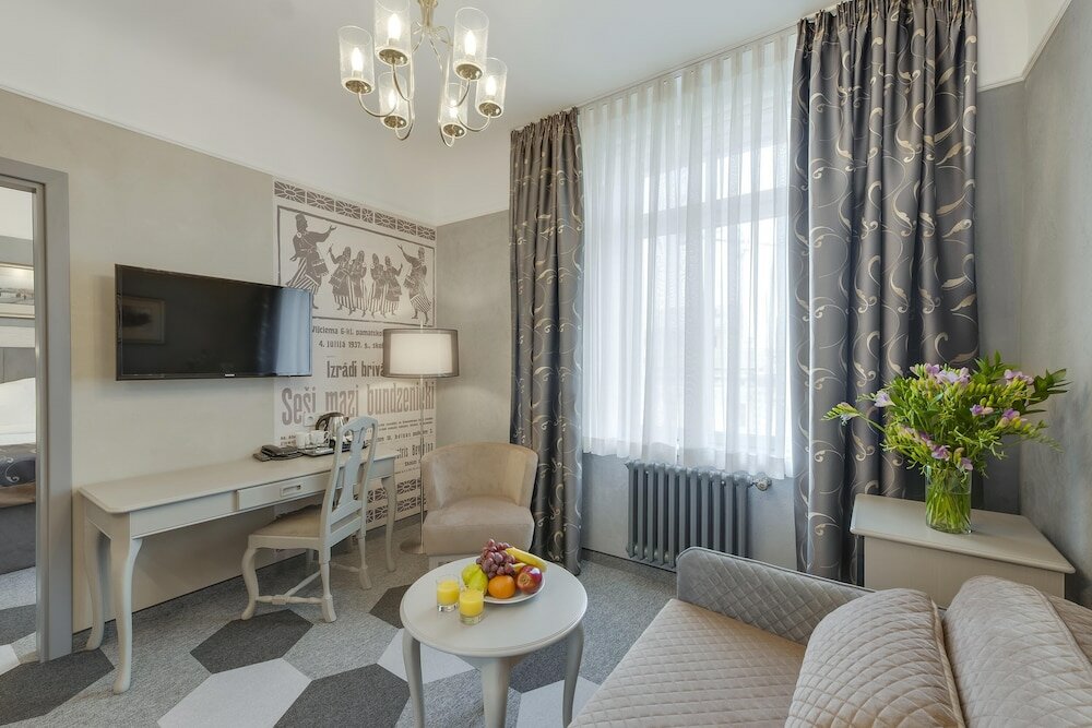 Фото Metropole by Semarah Hotels