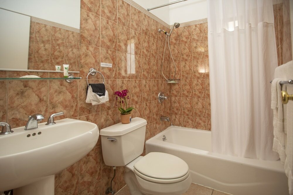 Фото Edwardian Hotel