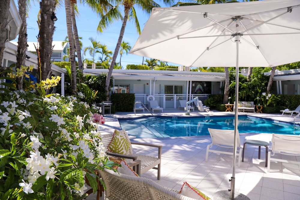 Фото Orchid Key Inn - Adults Only