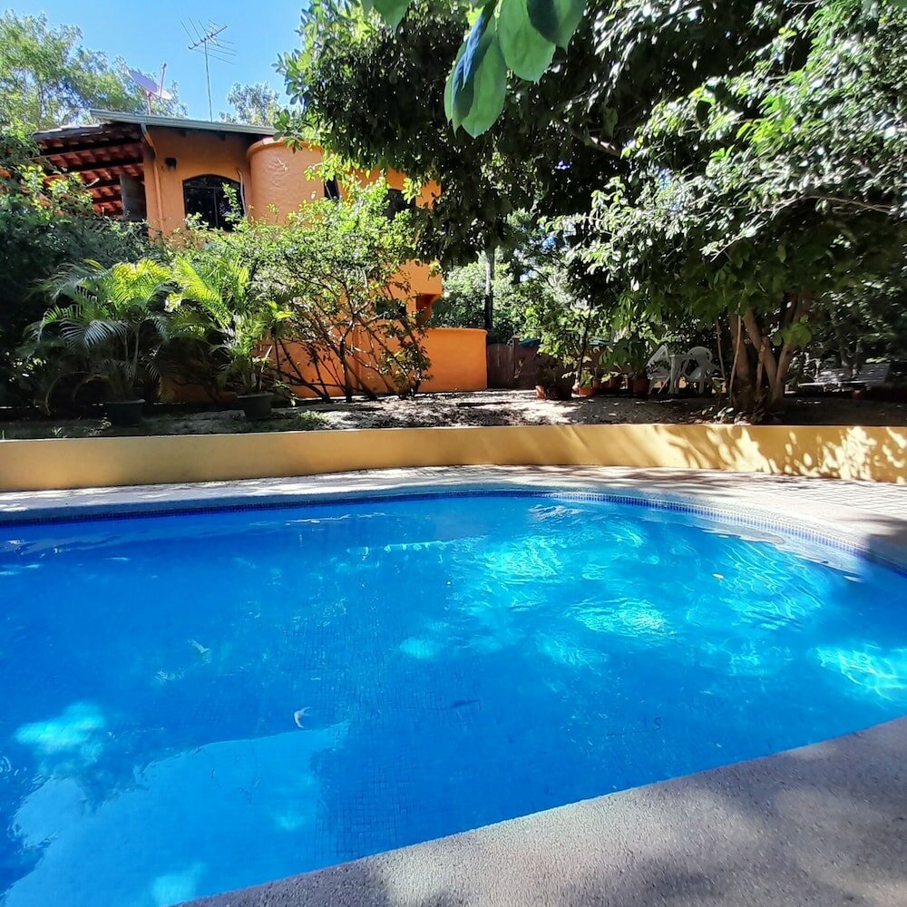 Фото Hotel Cabinas La Playa