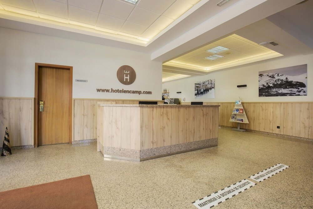 Фото Hotel Encamp