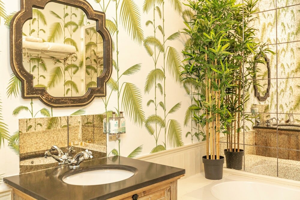 Фото Wardhill Castle